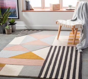 Multi-Color Luxurious Tufted Carpets for a Lavish Home