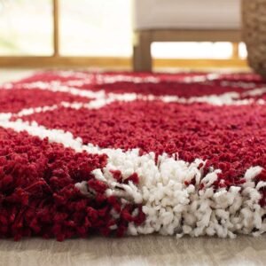 Luxurious Ivory Red Round Shaggy Carpet: A Touch of Elegance