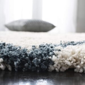 Elegant Blue and White Web Pattern Shaggy Carpet