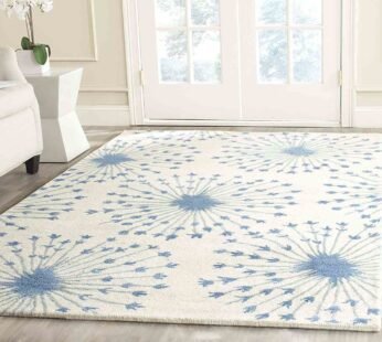 Transform Your Space with Luxurious Tufted Carpet in White and Blue