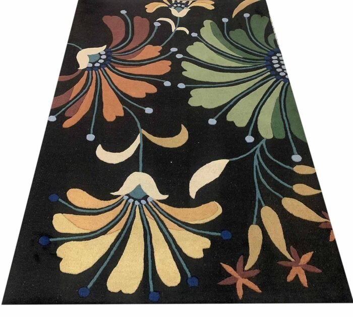 Velaflora handmade rug - Indian Carpets