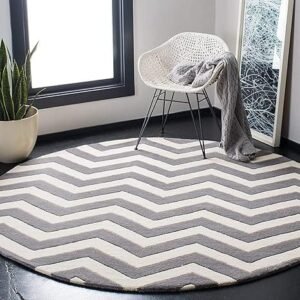 Luxurious Tufted Round Carpet in Grey Zigzag Pattern