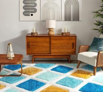 Stylish and Comfortable: Colorful Box Pattern Shaggy Carpet