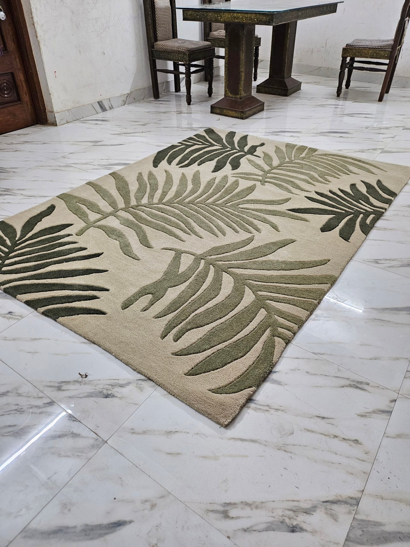 Canopea 3 Luxury Botanical Carpet Styling