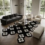 Noir Quatrefoil Rug View 3