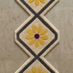 Golden Daisy Diamond Runner Rug View 3