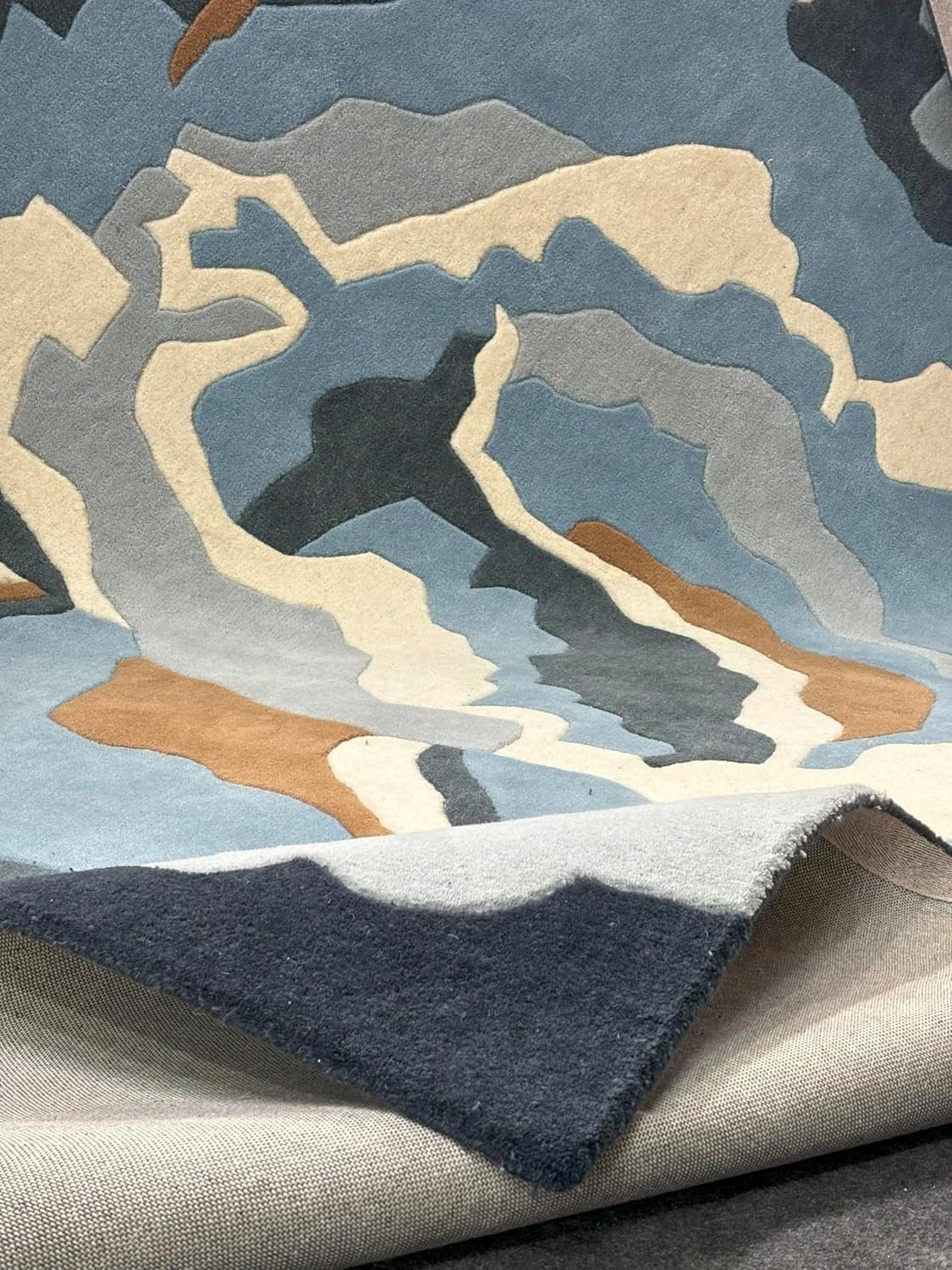 Experience Elegance with Our Luxurious Tufted Carpet in Light Blue - Image 5