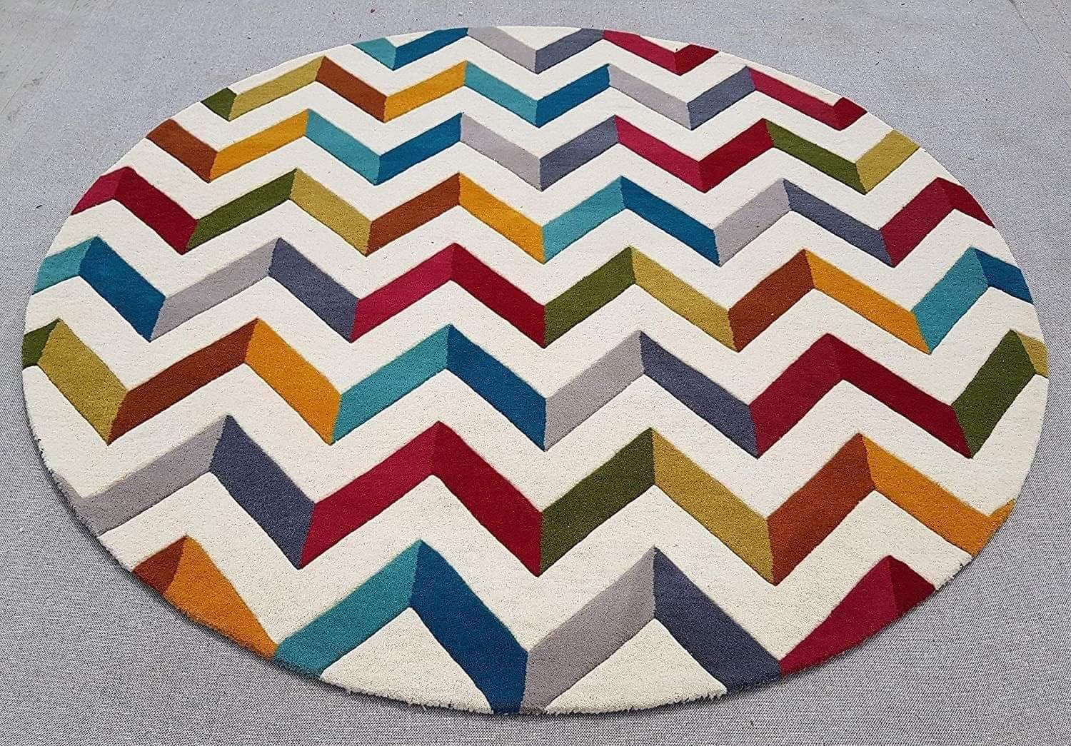 Elevate Your Space with Our Luxurious Tufted Round Multicolor Zigzag Rug